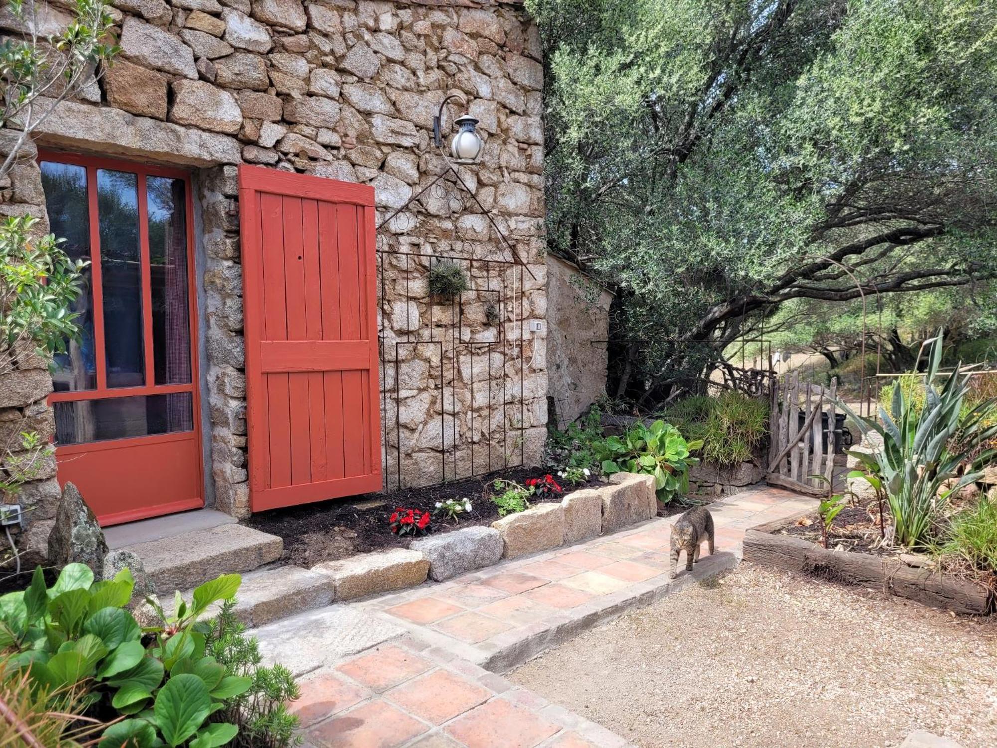 Stazzu La Capretta Farm Camping & Guest Rooms ออลเบีย ภายนอก รูปภาพ